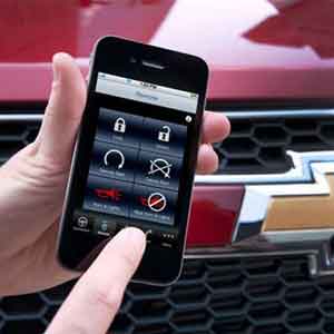 خاموش و روشن کردن خودرو از راه دور با موبایل، ماشین شورولت قرمز